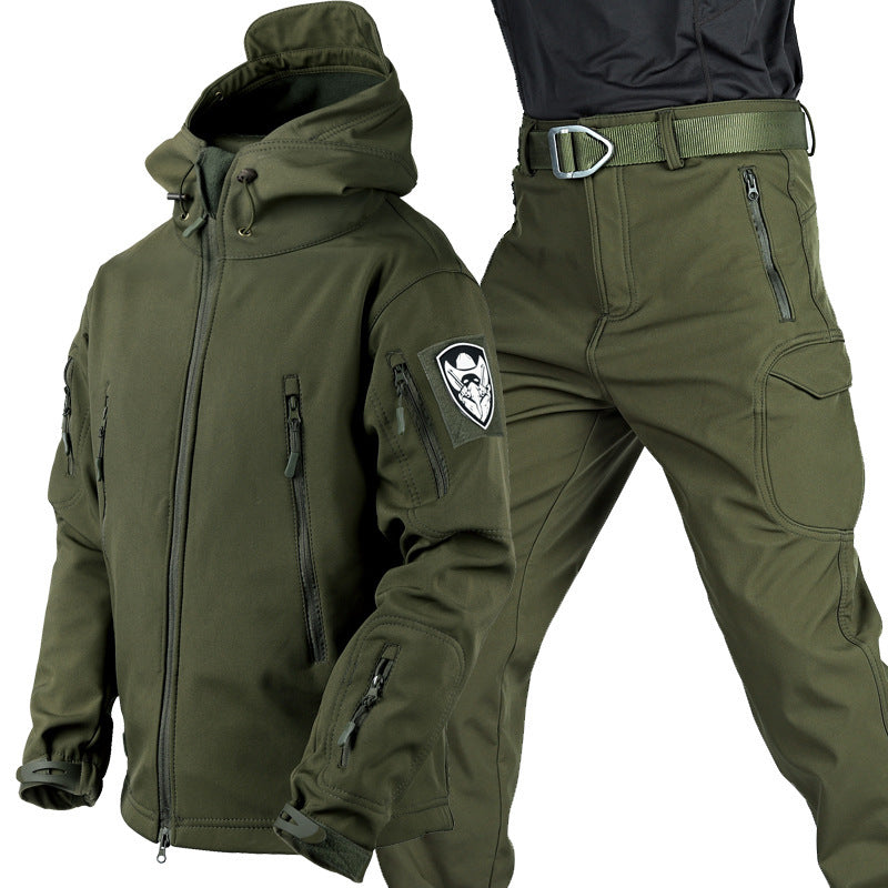 Durable Softshell Set for Men