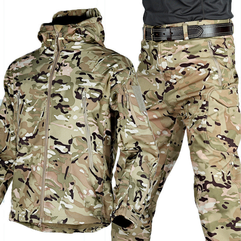 Durable Softshell Set for Men