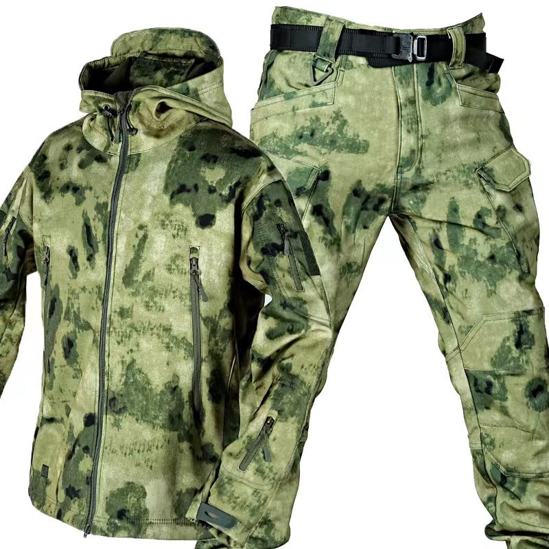 Durable Softshell Set for Men