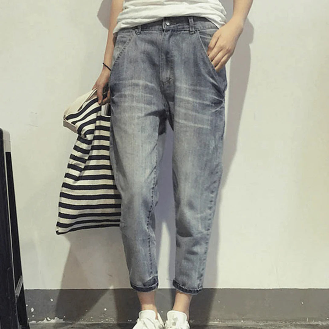 Women’s Cropped Denim Pants