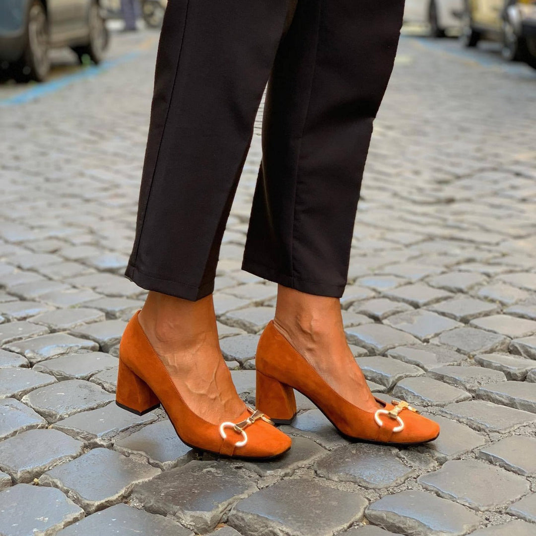Closed‑Toe Block Heel Sandals