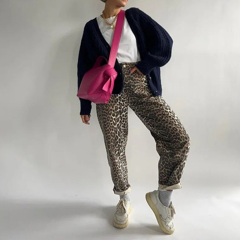 Women’s Leopard Print Trousers with Wide-Leg Cut
