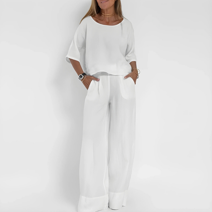 Women’s Relaxed Fit Two Piece Set