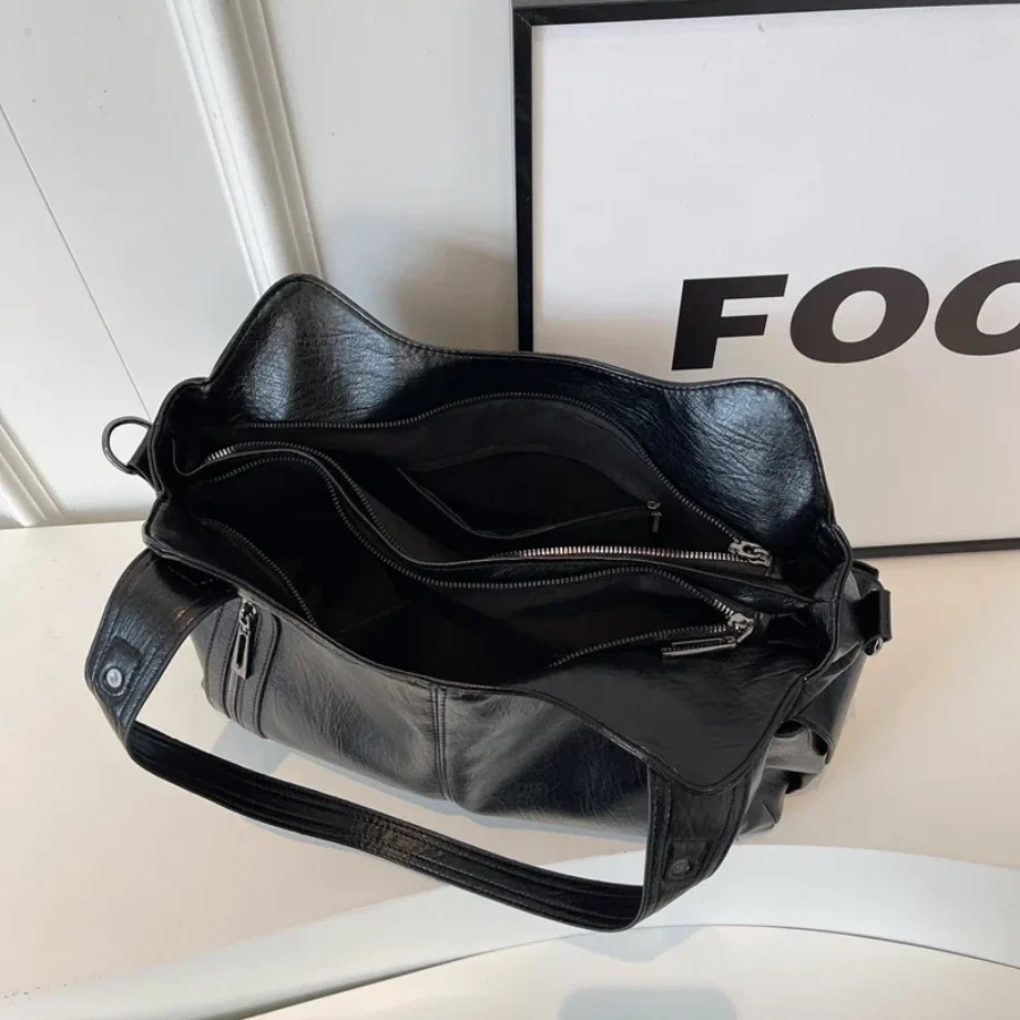 Women’s Shoulder Bag