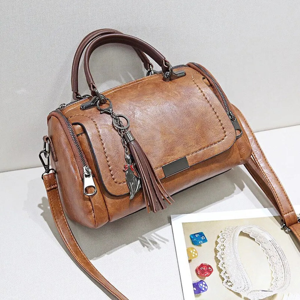 Elegant Leather Shoulder Bag