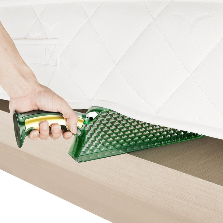 Ergonomic Mattress Lifter for Easy Bed Making
