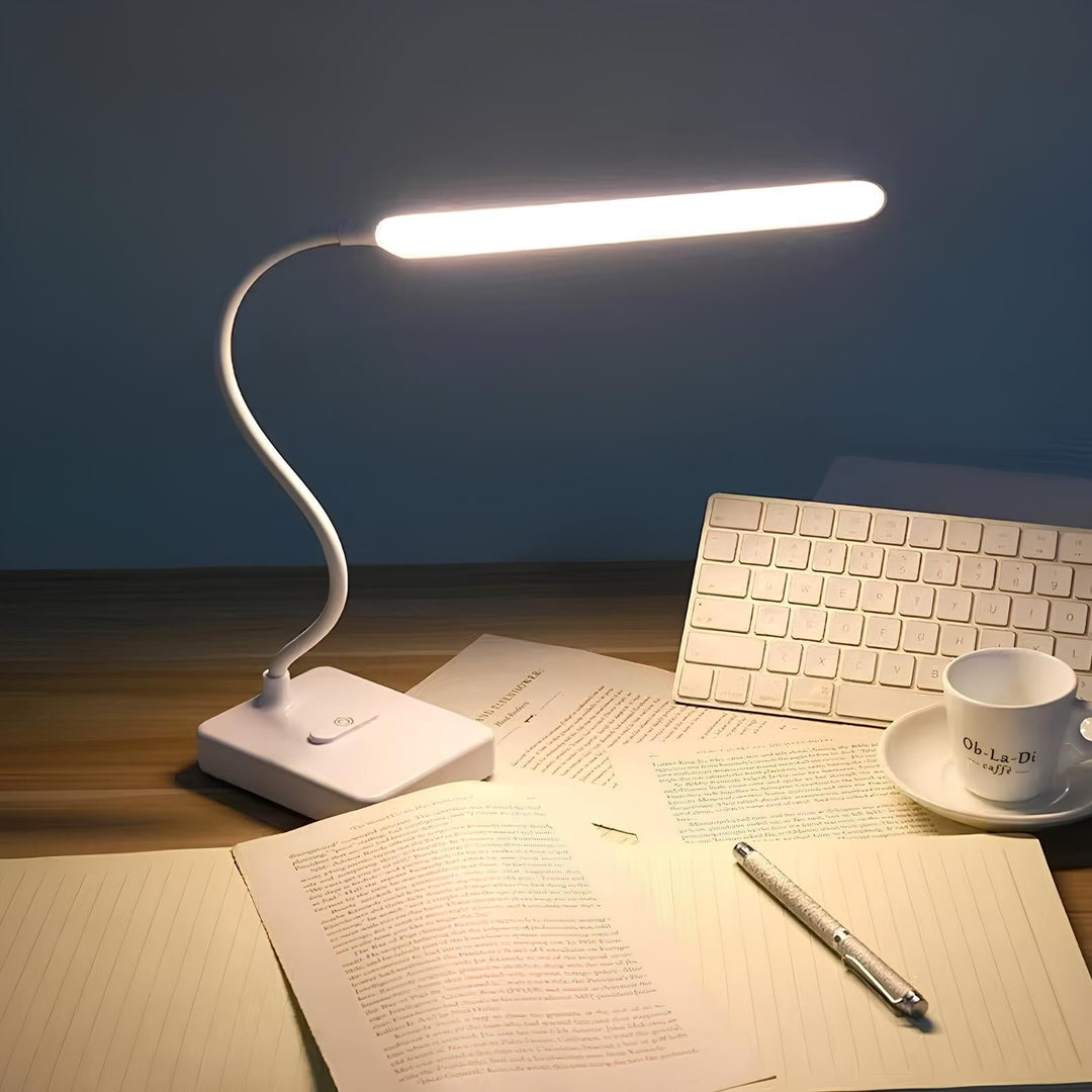 Flexible Desk Lamp – LumoFlex
