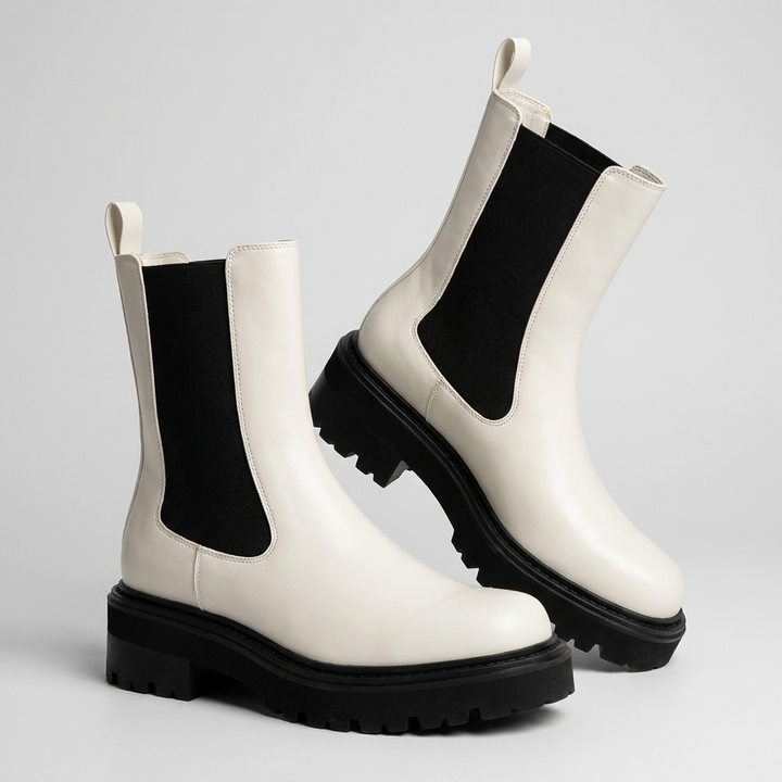 Women's Ankle Pull-On Boots with Stretch Panels
