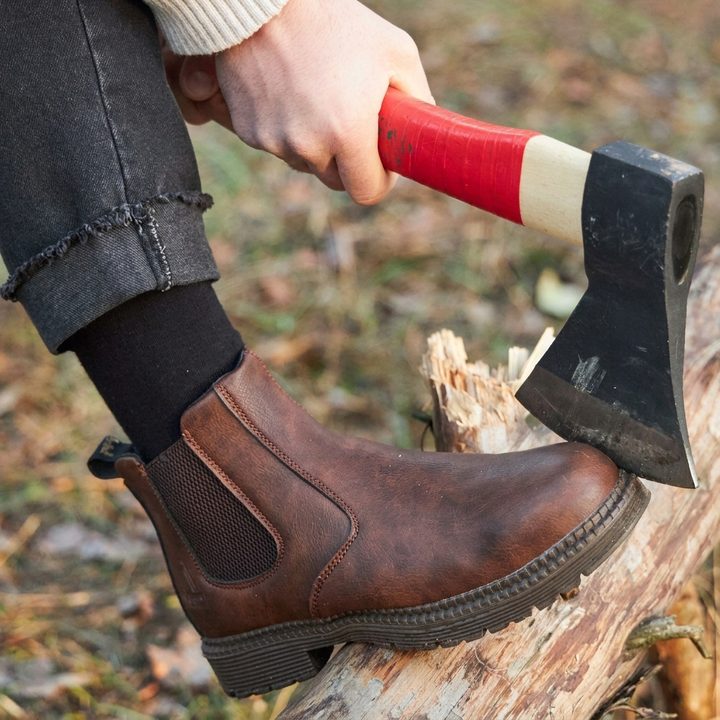 Classic Chelsea Boots for Men