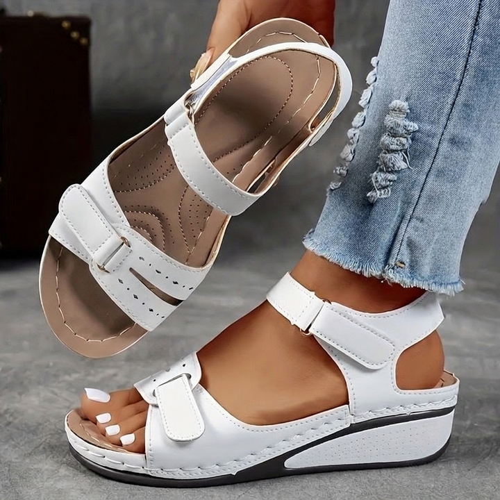 Women’s Thick Bottom Strap Sandals