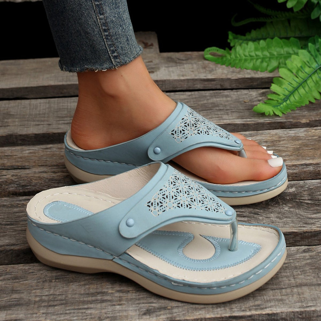 Women’s Summer Open Toe Sandals with Cutout Upper