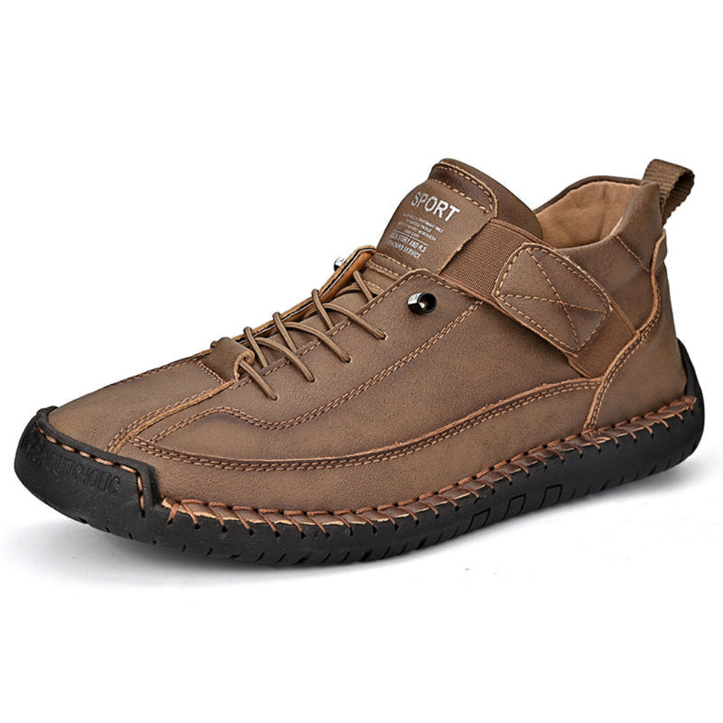https://cdn.shopify.com/s/files/1/0620/0587/0655/files/men-s-leather-orthopedic-sneakers-black-with-comfo-10.jpg?v=1771633043